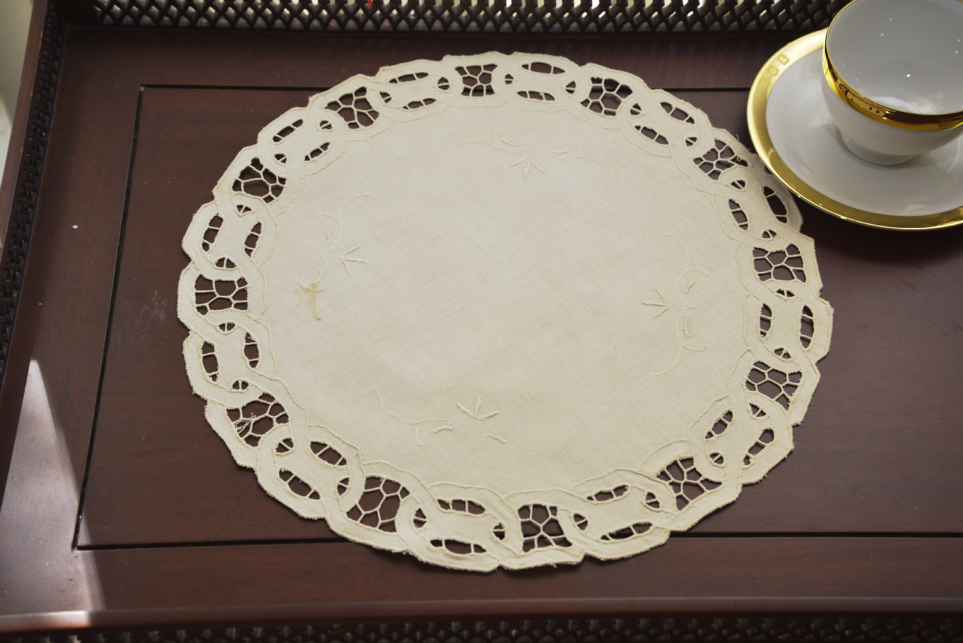 Pearled Ivory color, 14" Round Dynasty Cutwork Doily