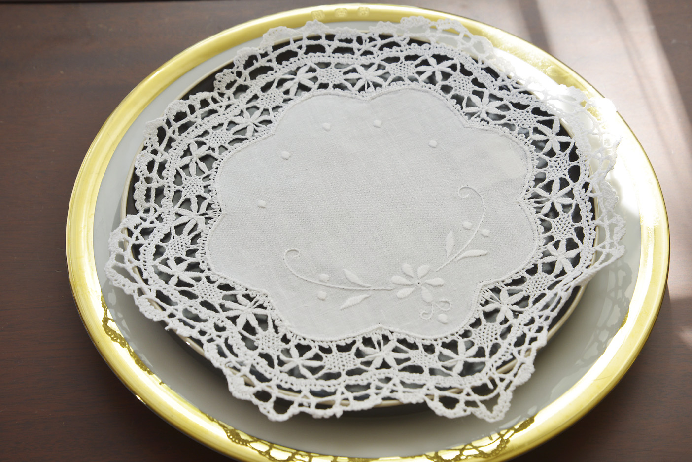 heirloom cluny lace, southern hearts round doily