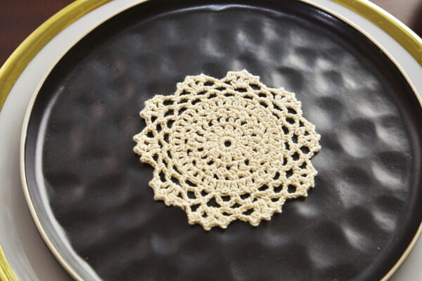 4" round crochet doily, Brazilian Sand Color